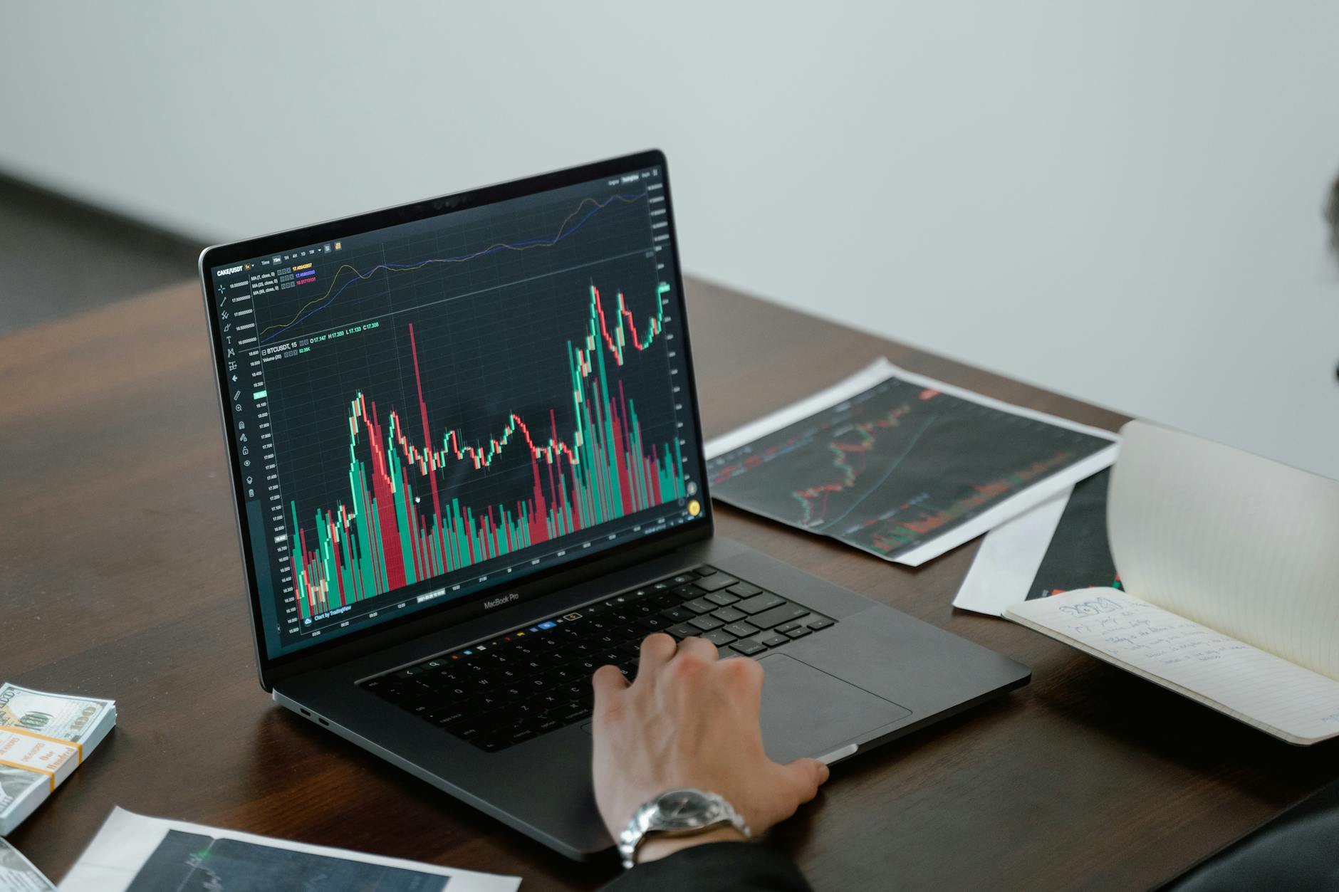 Giải mã đầu tư online: Từ A-Z cho người mới bắt đầu 4 1. Đầu tư online là gì?