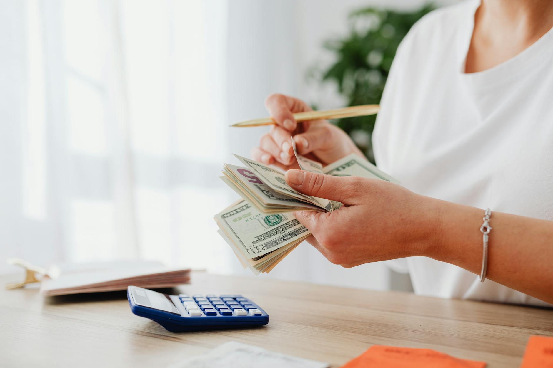 5 sai lầm chết người trong đầu tư online và cách tránh 5 Sai lầm #1: Thiếu kiến thức nền tảng về đầu tư