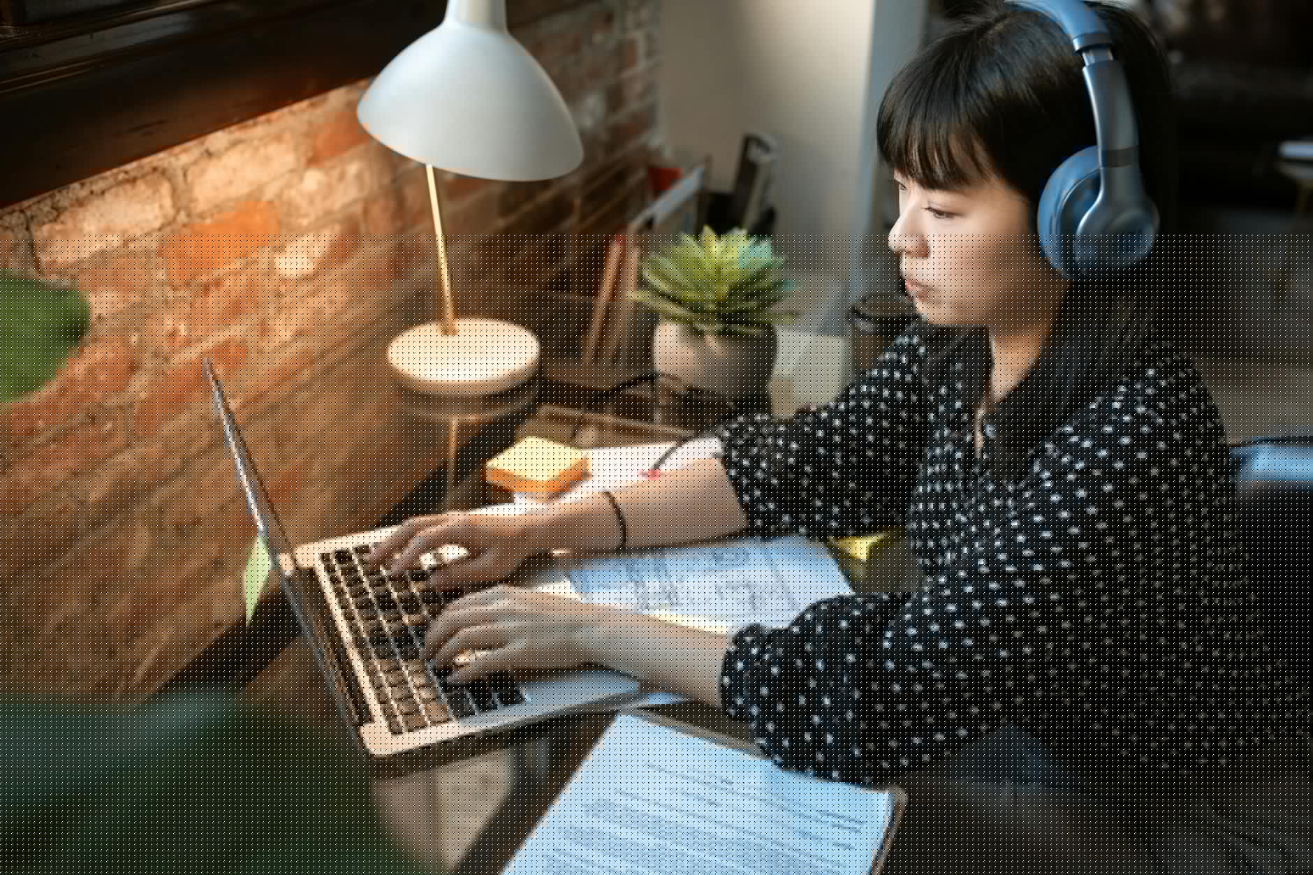Kiếm Tiền Online: Cẩm Nang Từ A-Z Cho Người Mới Bắt Đầu 2024 6 Làm Thế Nào Để Tránh Bị Lừa Đảo Khi Kiếm Tiền Online?