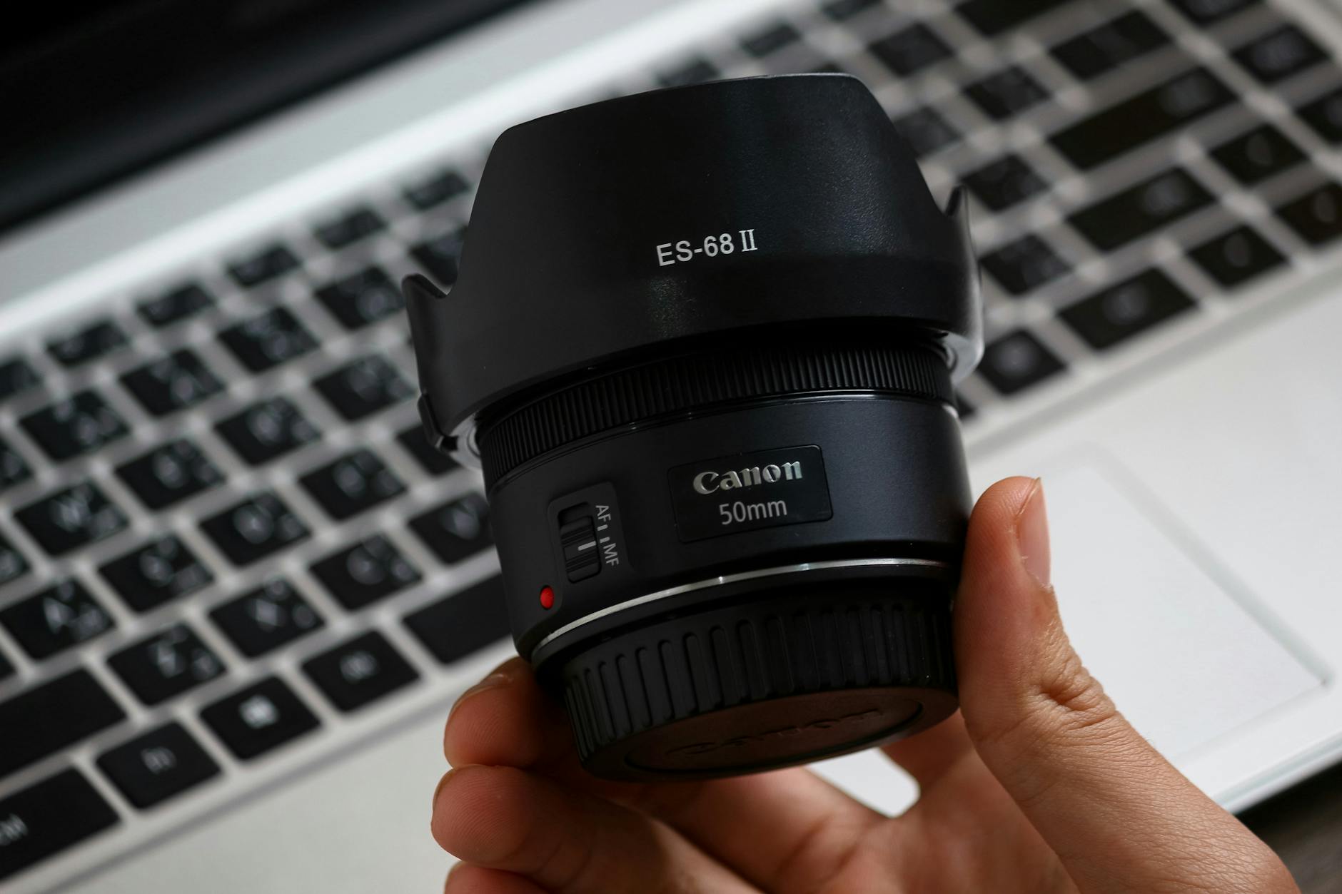 Máy Xay Sinh Tố Cầm Tay Nutribullet: Liệu Có Xứng Đáng Với Giá 900.000 VNĐ?